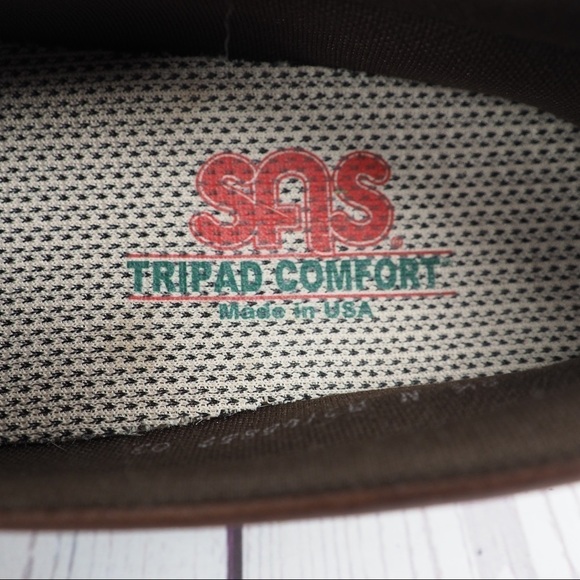 SAS sz 8.5N brown leather comfort loafers - Picture 6 of 12